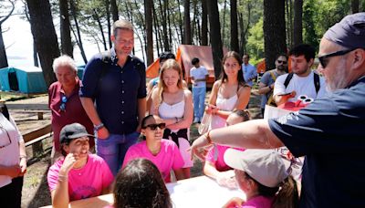 Voluntarios en las Illas Cíes: mantener, sensibilizar y disfrutar del paraíso gallego