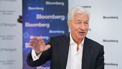 Jamie Dimon Says Succession at JPMorgan Is ‘Well on the Way’