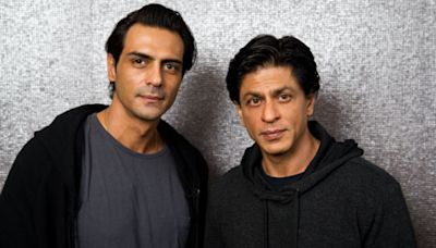 Arjun Rampal Says Shah Rukh Khan Has 'Made A Tremendous Amount Of Sacrifices' In His Life