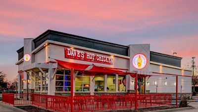 Drake-Backed Dave's Hot Chicken Is Making a Big Push into St. Louis