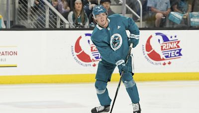 Smith adds 10 pounds of muscle ahead of NHL debut with Sharks