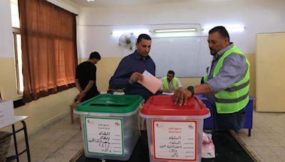 La comisión electoral cifra en cerca del 32% la participación en las legislativas en Jordania