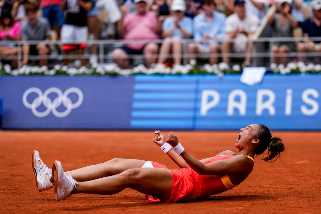 Qinwen Zheng vs. Donna Vekić FREE LIVE STREAM (8/3/24) | Watch 2024 Paris Olympics Women’s Singles Tennis Gold Medal Round