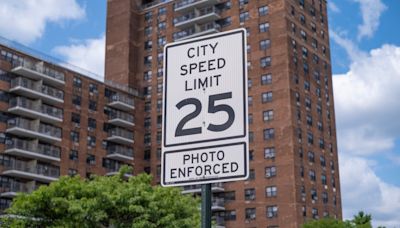 Es posible que pronto se reduzcan los límites de velocidad en muchas calles de NYC: qué saber