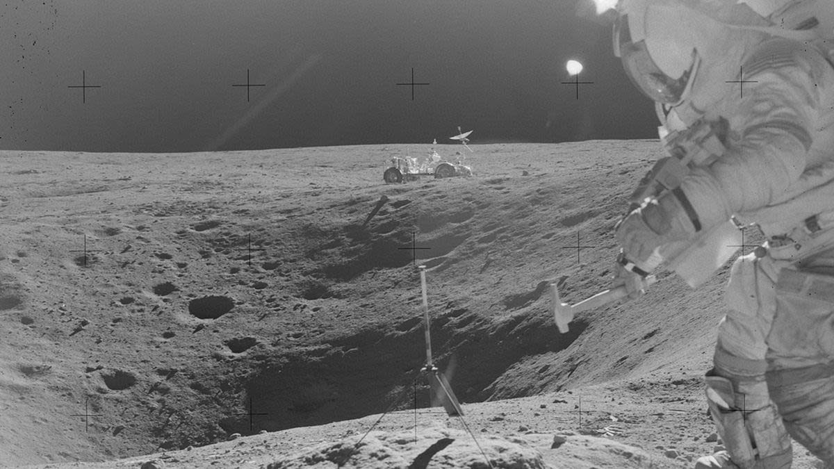 The oldest evidence of Earth's atmosphere may be hiding in rocks on the moon