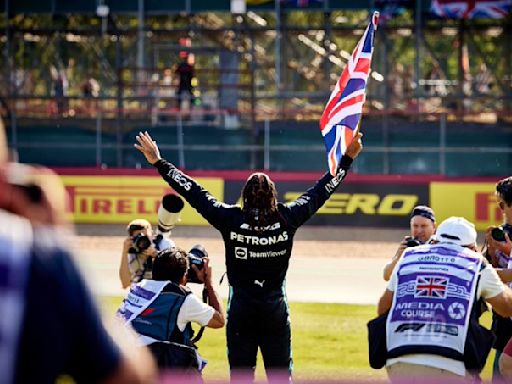 Fórmula 1: Hamilton encerra jejum de quase três anos e vence GP da Inglaterra