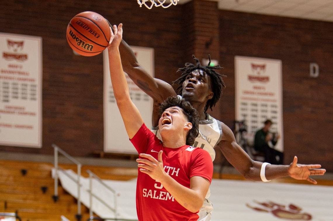 Five-star forward Tounde Yessoufou one of Mark Pope’s first recruiting targets for Kentucky