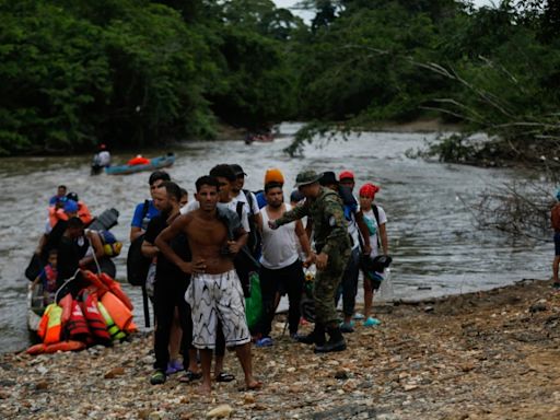 Presidente electo de Panamá promete deportar a migrantes que crucen selva del Darién