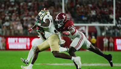 Alabama Encouraging Justin Jefferson To Keep Playing After Targeting Call