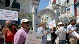 Tunisian journalists demand arrested colleagues' release