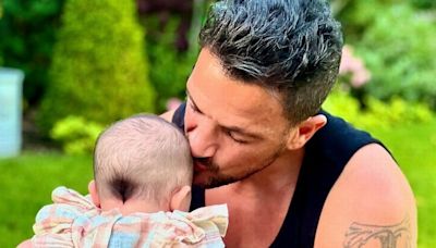 Peter Andre posts adorable new snap of baby Arabella – with 'triangle on the back of her head'