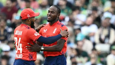 Jofra Archer's smooth comeback gives England a 'different level mood'