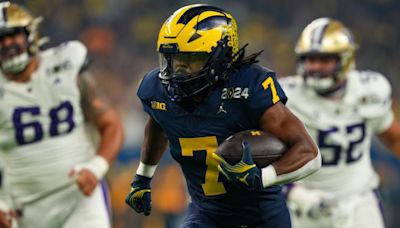 Michigan running back Donovan Edwards makes Doak Walker watch list | Sporting News