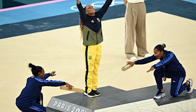 6 photos of Simone Biles and Jordan Chiles bowing down to Rebeca Andrade after her gold medal win