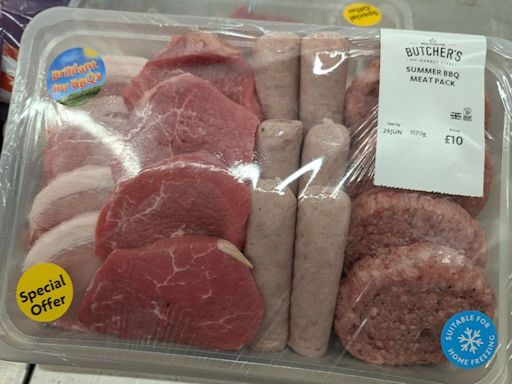 I bought the Morrisons £10 meat pack shoppers say you get 10 meals from