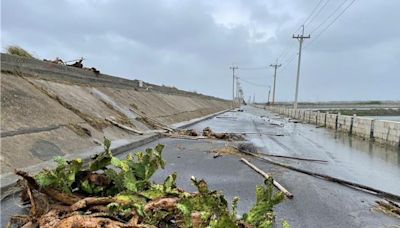 山陀兒颱風逼近 雲林遇大潮水漫路面 沿海將有12級陣風 - 生活