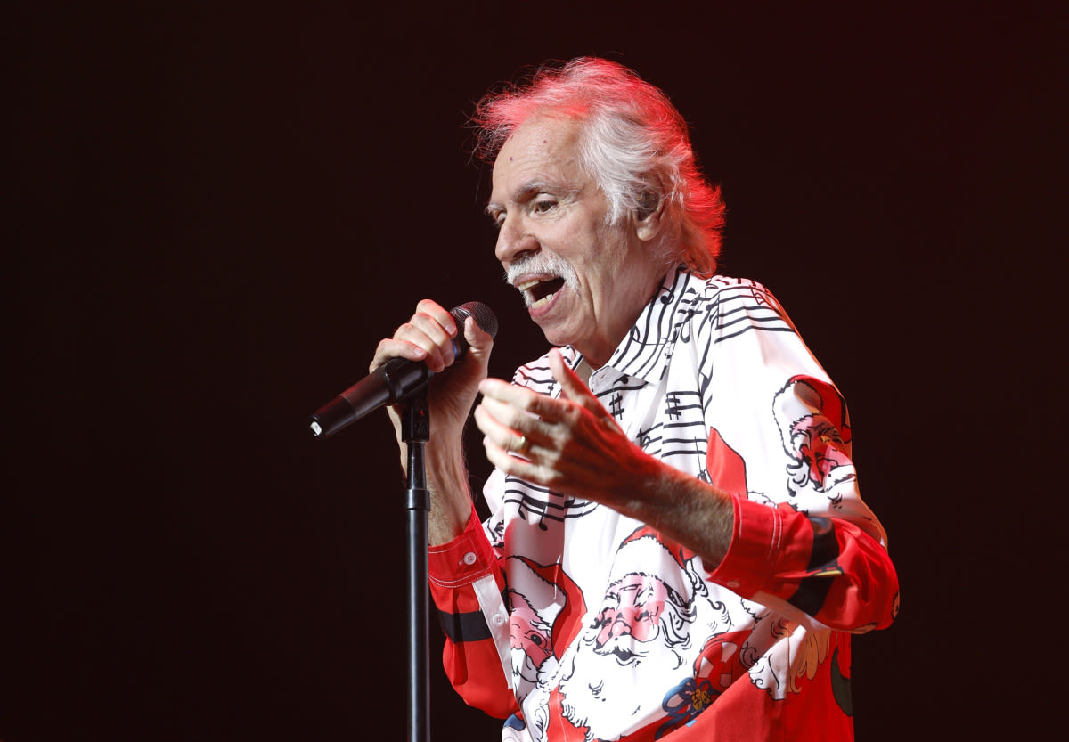 Longtime Oak Ridge Boys Member Dead at 76