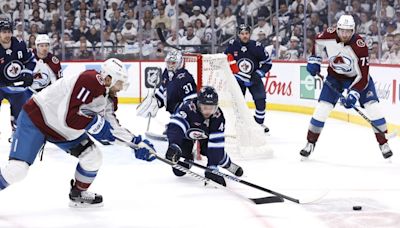 Mikko Rantanen scores twice as Avs finish Jets in Game 5