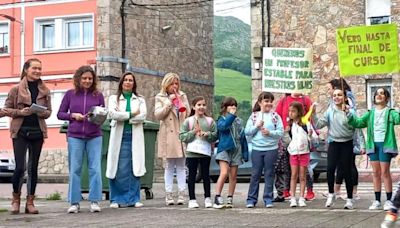 Denuncian reiteradas bajas médicas de una profesora de Arriondas desde hace 10 años: 'Es un auténtico culebrón'