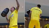 'Someone like you' - how Man Utd exile Jadon Sancho celebrated as dressing room footage emerges