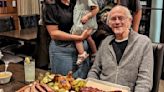 Legendary actor visits popular Texas barbecue spot