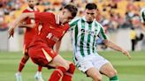 Na estreia de Arne Slot, Liverpool vence amistoso contra o Betis