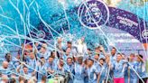 Manchester City campeón: Elton John sorprendió a los jugadores en el aeropuerto