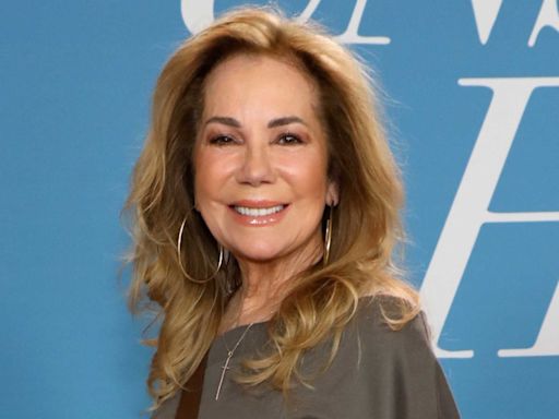 Kathie Lee Gifford reveals she was hospitalized for a week after falling