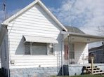 617 N 7th St, Centerville IA 52544