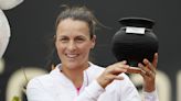 Tatjana Maria vence a Peyton Stearns y se corona bicampeona del WTA de Bogotá