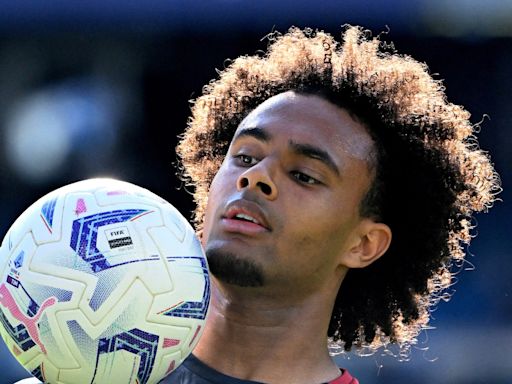 Man United fans can expect creativity and unpredictability from new striker Zirkzee