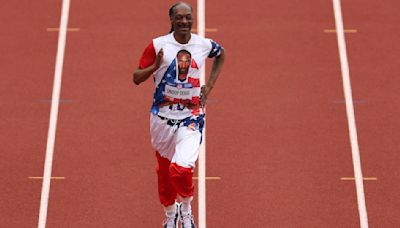 Snoop Dogg to carry Olympic flame, won't drop it like it's hot