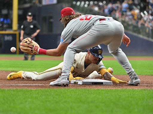 Brewers 6, Phillies 2: Complete performance lowers Milwaukee's magic number to two