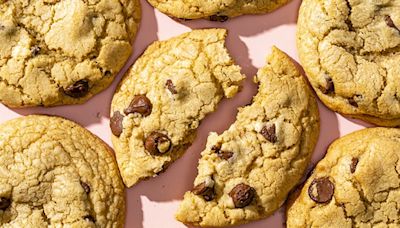 Can AI make better chocolate chip cookie recipes than humans? We taste tested 2