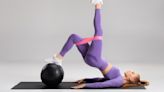 I'm a personal trainer — these are 3 best exercises to grow and sculpt glutes from home