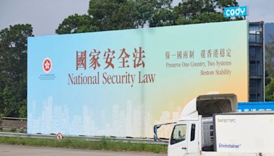 Ex-Bar Association chair says he left Hong Kong after being warned by nat. sec. police of possible sedition charge