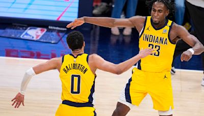 Haliburton breaks tie with 3-point play, Pacers beats Bucks 121-118 in OT to take 2-1 series lead