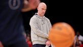 UConn men's coach Dan Hurley shakes off airplane problems, says he won't use as an excuse