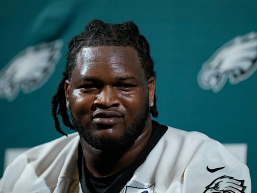 Jalen Carter and the Eagles begin life without Fletcher Cox