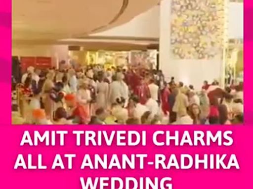 Amit Trivedi Captivates Guests at Anant Radhika Wedding | Entertainment - Times of India Videos
