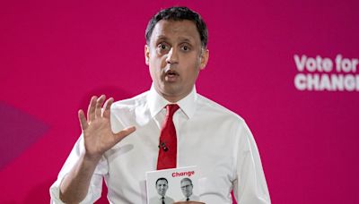 Labour can deliver change for Scots, Sarwar vows as polling day dawns