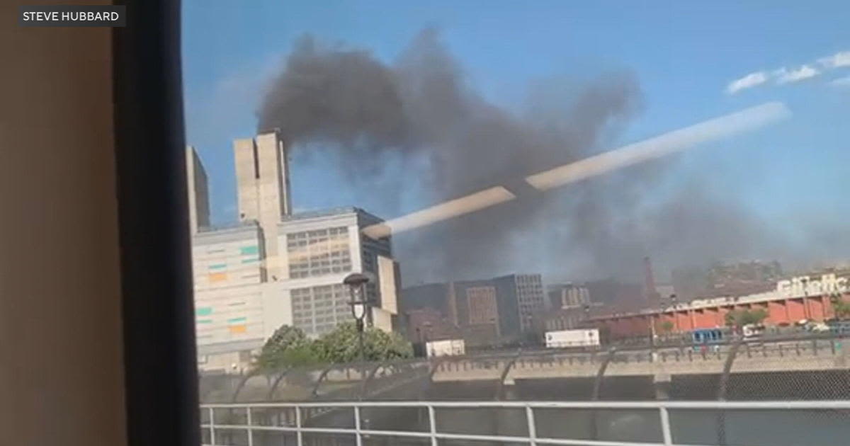 Smoke seen coming from Boston's Ted Williams Tunnel during holiday travel