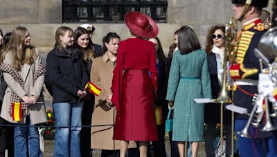 Guillermo y Máxima dan la bienvenida a Felipe VI y la reina Letizia en su visita a Países Bajos