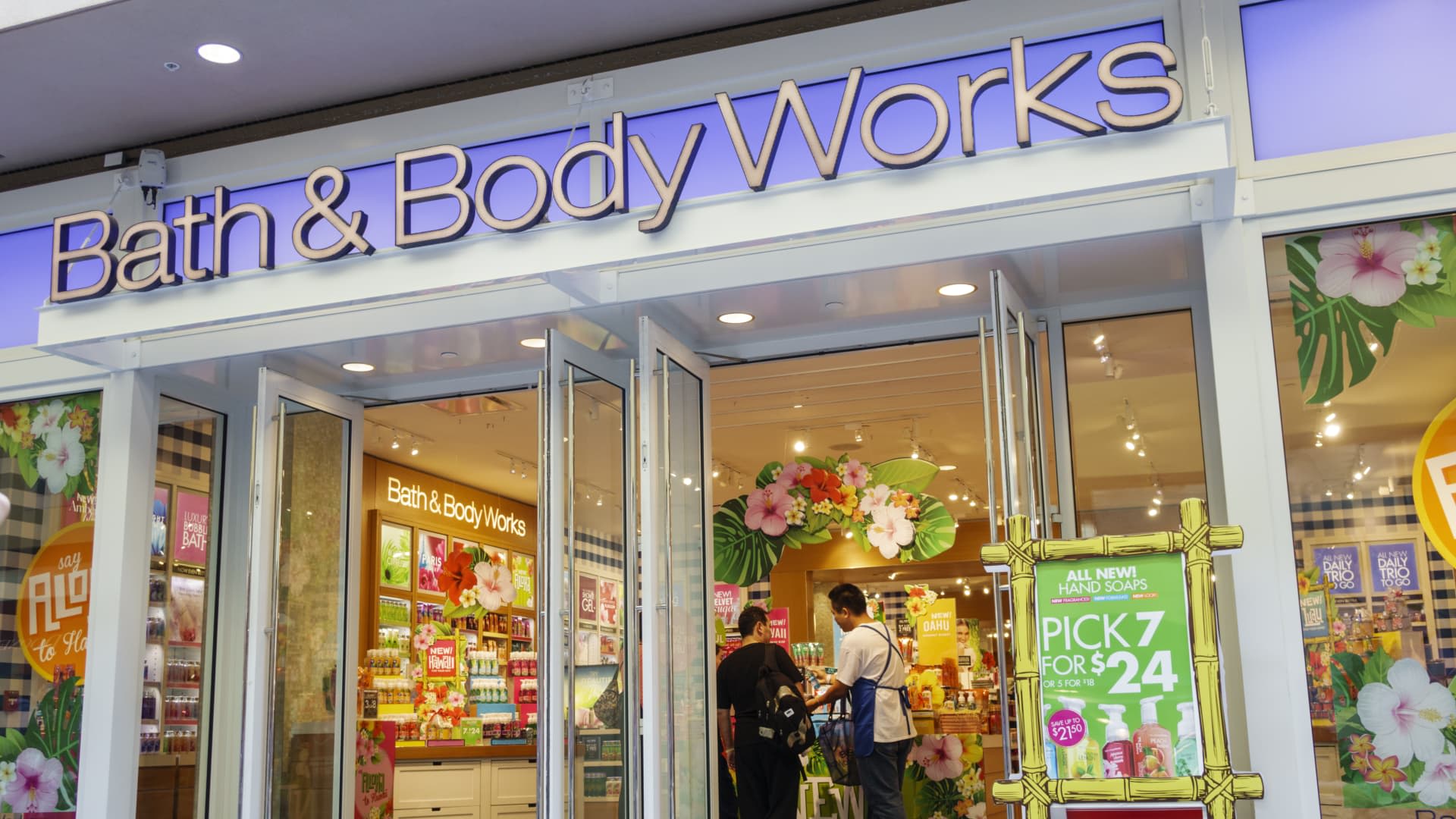 Stocks making the biggest moves midday: Bath & Body Works, Carnival, GameStop and more