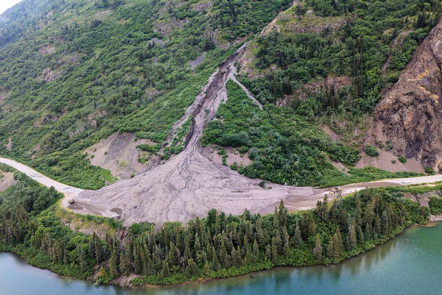 Landslide forces closure of section South Klondike Highway north of the U.S. border | Juneau Empire