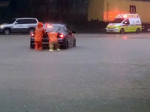 「200年一遇」暴雨襲韓國 1500人急撤離