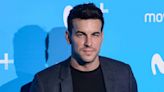 Mario Casas y Aura Garrido confirman su romance con un apasionado beso