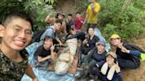 Cuatro costillas que sobresalían del suelo llevan a equipo de estudiantes a importante descubrimiento en Taiwán