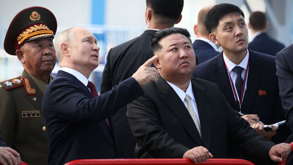 Putin visits North Korea amid hunt for weapons