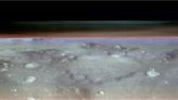 Eerie photo of Mars' horizon took NASA 3 months to capture